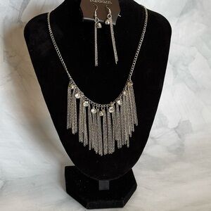 Paparazzi Necklace